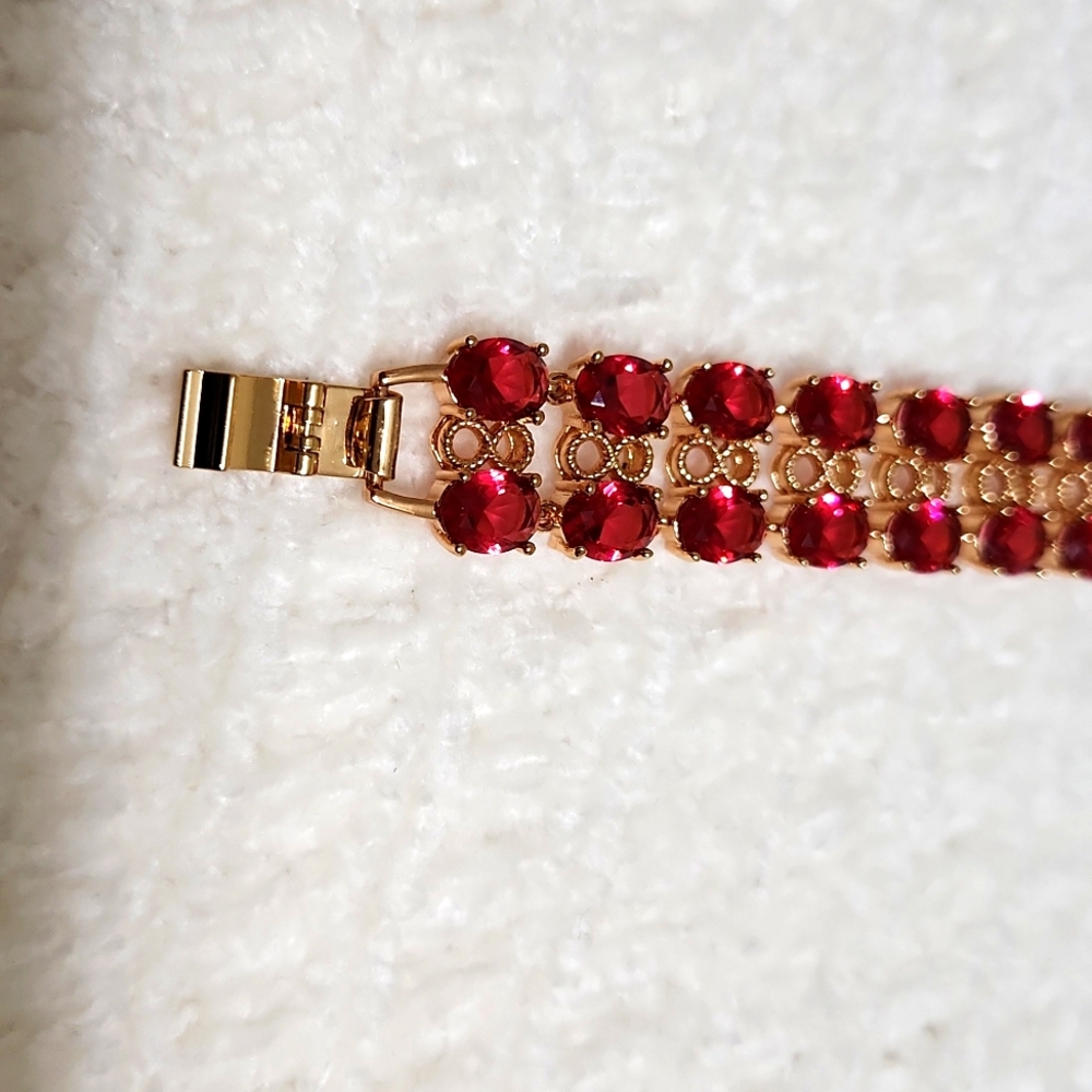 Ruby red bracelet - Picture 5 of 6